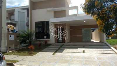 Home For Sale in AraÃ§oiaba Da Serra, Brazil