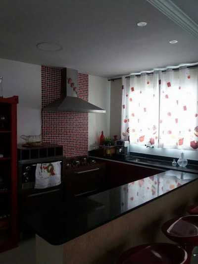 Home For Sale in Nilopolis, Brazil