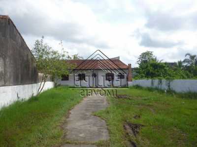 Home For Sale in Itanhaem, Brazil