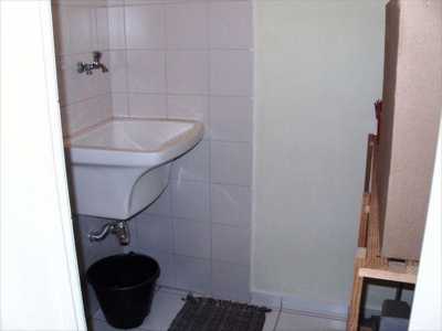 Commercial Building For Sale in Caraguatatuba, Brazil