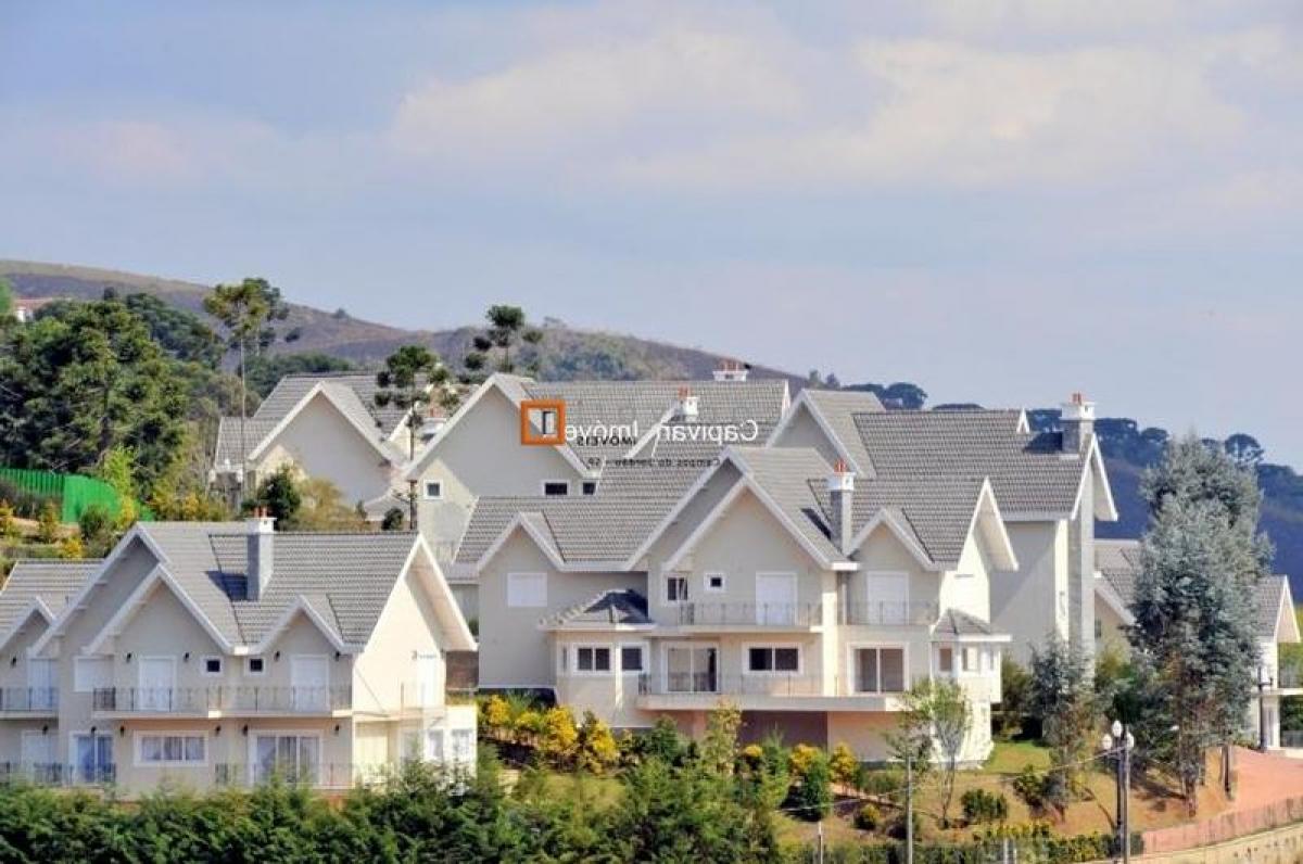 Picture of Home For Sale in Campos Do Jordao, Sao Paulo, Brazil