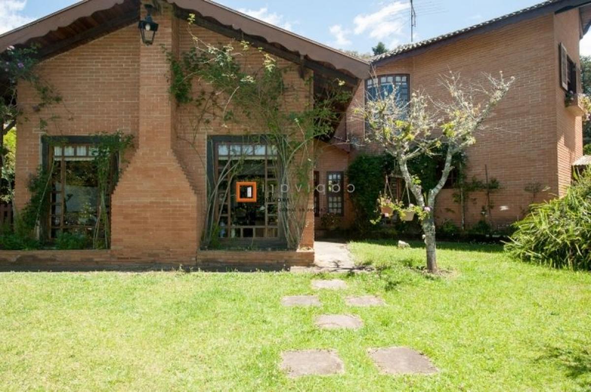 Picture of Home For Sale in Campos Do Jordao, Sao Paulo, Brazil