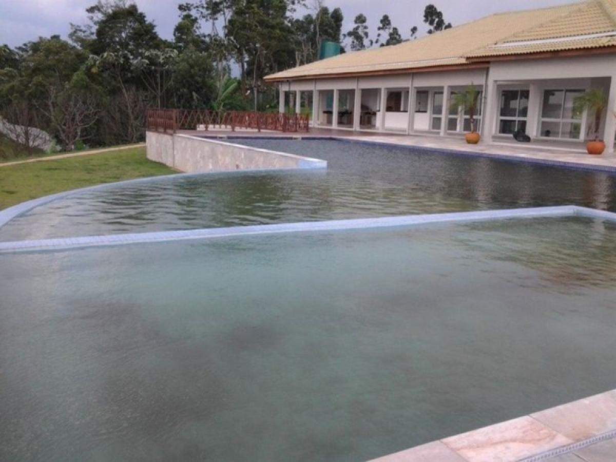 Picture of Home For Sale in Aruja, Sao Paulo, Brazil