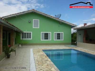 Home For Sale in Pinhalzinho, Brazil