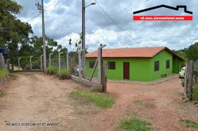 Home For Sale in Pinhalzinho, Brazil