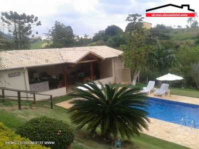 Home For Sale in Pinhalzinho, Brazil