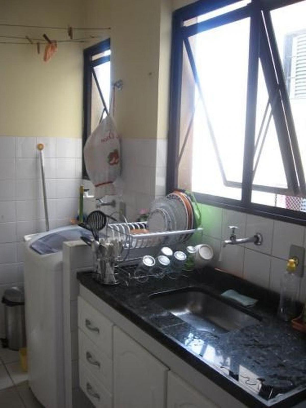 Picture of Apartment For Sale in Marilia, Sao Paulo, Brazil