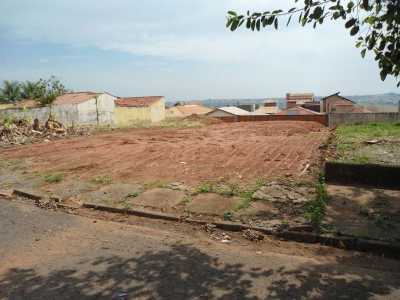 Residential Land For Sale in Marilia, Brazil