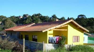 Home For Sale in Sao LourenÃ§o Da Serra, Brazil