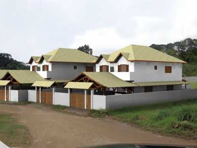 Home For Sale in Sao LourenÃ§o Da Serra, Brazil