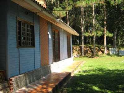 Home For Sale in Sao LourenÃ§o Da Serra, Brazil