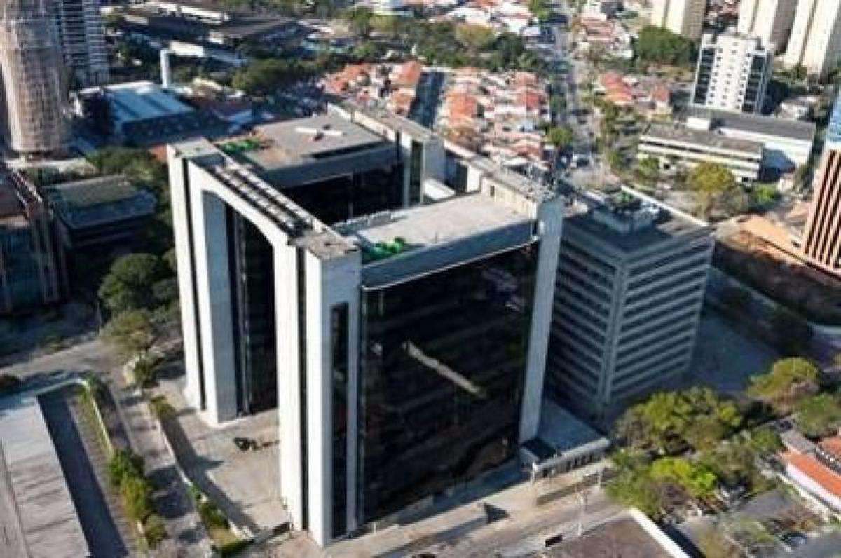 Picture of Commercial Building For Sale in Itatiba, Sao Paulo, Brazil
