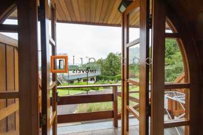 Apartment For Sale in Campos Do Jordao, Brazil