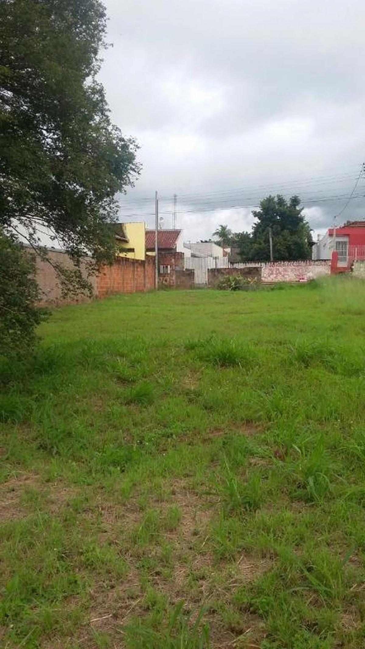 Picture of Residential Land For Sale in Piratininga, Sao Paulo, Brazil
