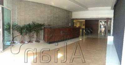 Commercial Building For Sale in