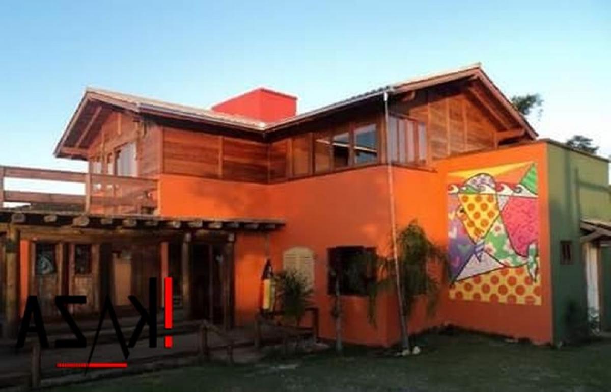 Picture of Home For Sale in Imbituba, Santa Catarina, Brazil