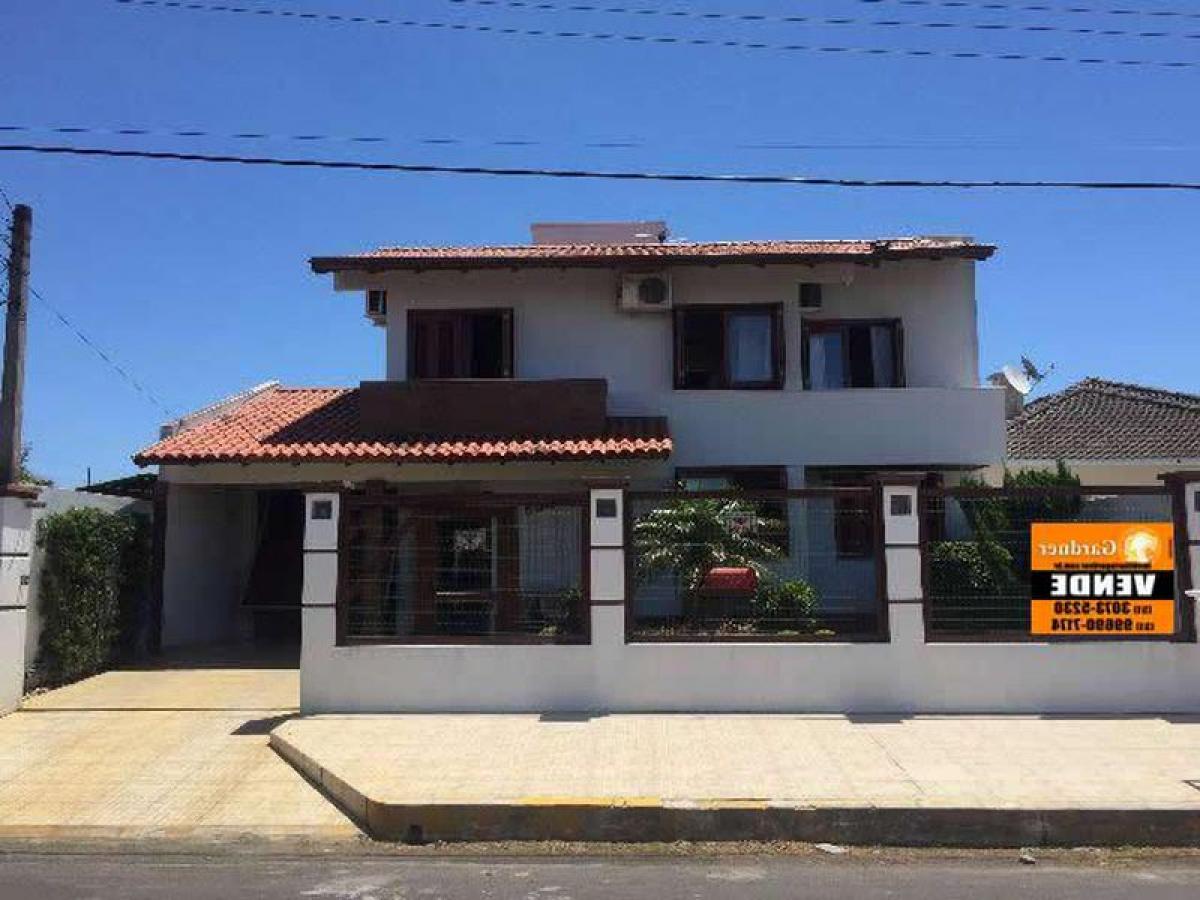 Picture of Home For Sale in Tramandai, Rio Grande do Sul, Brazil