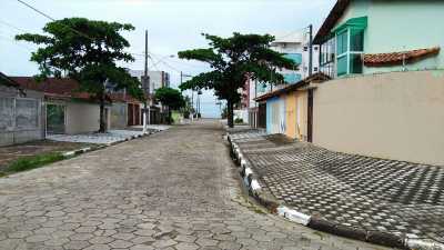 Home For Sale in Mongagua, Brazil
