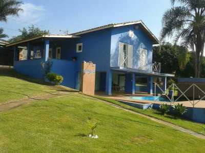 Home For Sale in AraÃ§oiaba Da Serra, Brazil