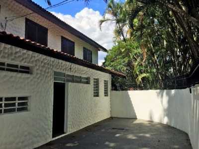 Commercial Building For Sale in Franco Da Rocha, Brazil