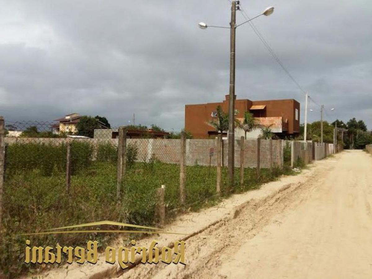 Picture of Residential Land For Sale in Florianopolis, Santa Catarina, Brazil