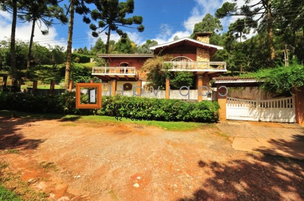 Picture of Home For Sale in Campos Do Jordao, Sao Paulo, Brazil