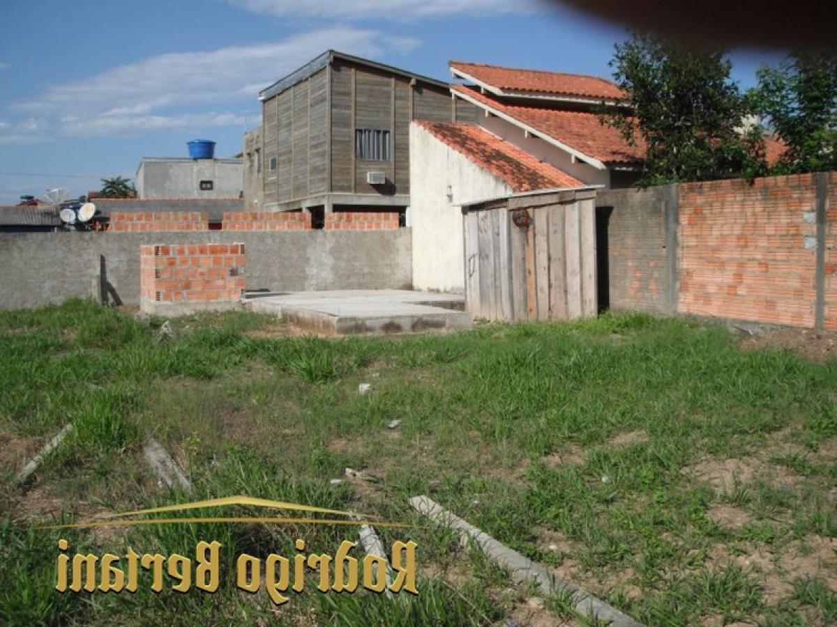 Picture of Residential Land For Sale in Florianopolis, Santa Catarina, Brazil