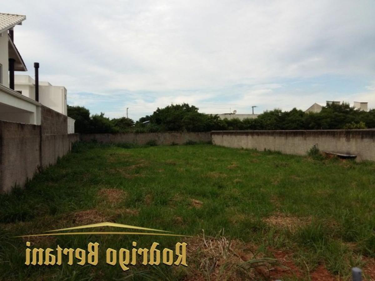 Picture of Residential Land For Sale in Florianopolis, Santa Catarina, Brazil