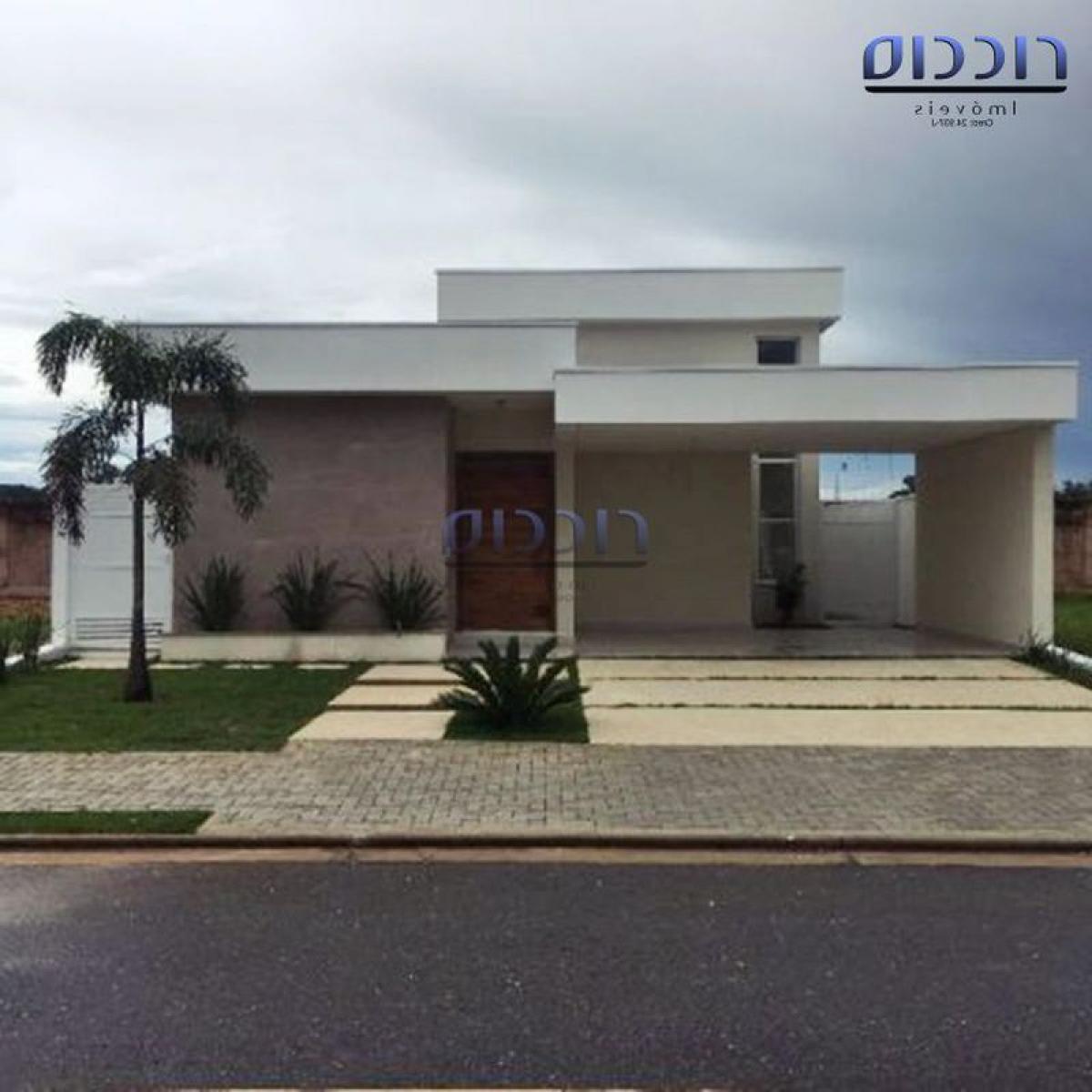 Picture of Home For Sale in Taubate, Sao Paulo, Brazil