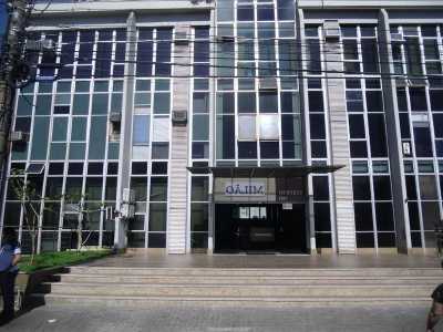 Commercial Building For Sale in 