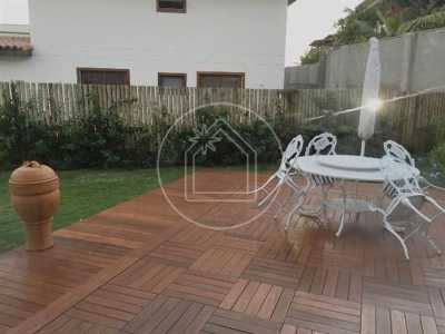 Home For Sale in Armaçao Dos Buzios, Brazil