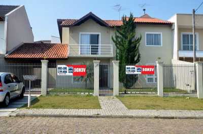 Home For Sale in Pinhais, Brazil