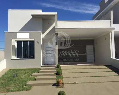 Townhome For Sale in HortolÃ¢ndia, Brazil