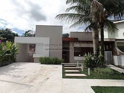 Other Commercial For Sale in Bertioga, Brazil