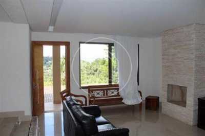 Home For Sale in Rio Acima, Brazil