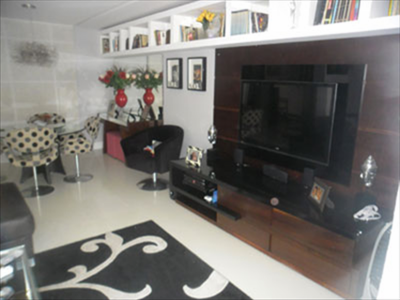 Home For Sale in Niteroi, Brazil