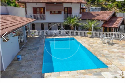 Home For Sale in Ãguas De Lindoia, Brazil