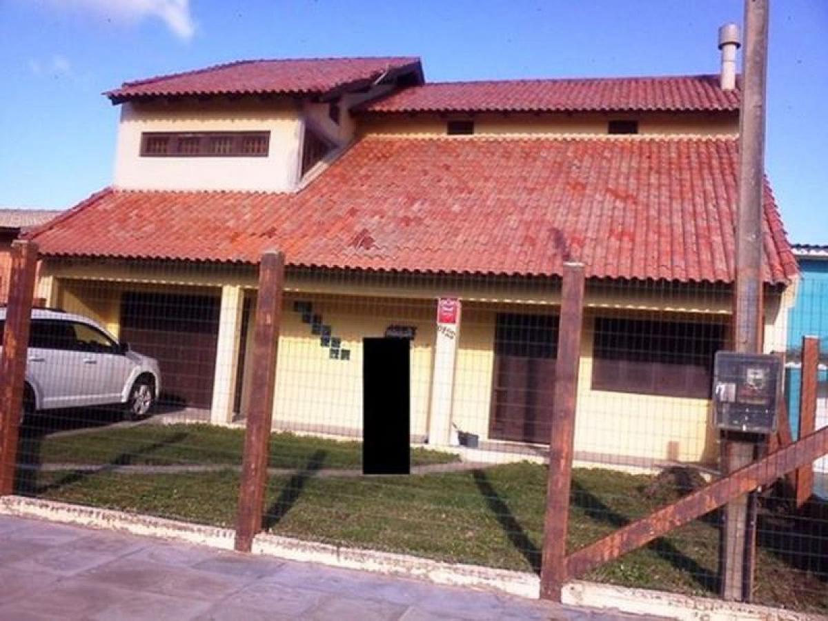 Picture of Home For Sale in Cidreira, Rio Grande do Sul, Brazil