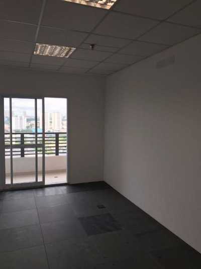 Commercial Building For Sale in Osasco, Brazil