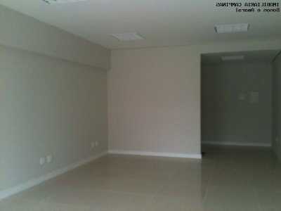 Commercial Building For Sale in