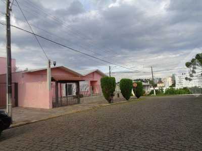 Home For Sale in Carlos Barbosa, Brazil