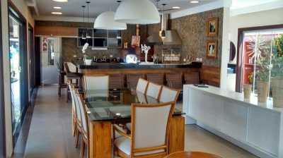 Home For Sale in AraÃ§oiaba Da Serra, Brazil