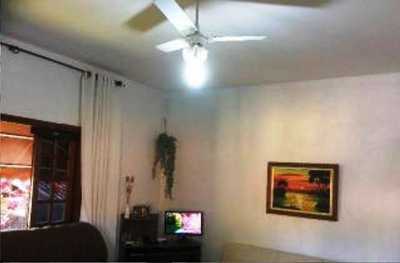 Home For Sale in AraÃ§oiaba Da Serra, Brazil