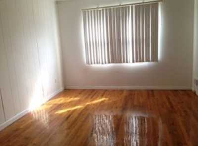 Home For Rent in Staten Island, New York