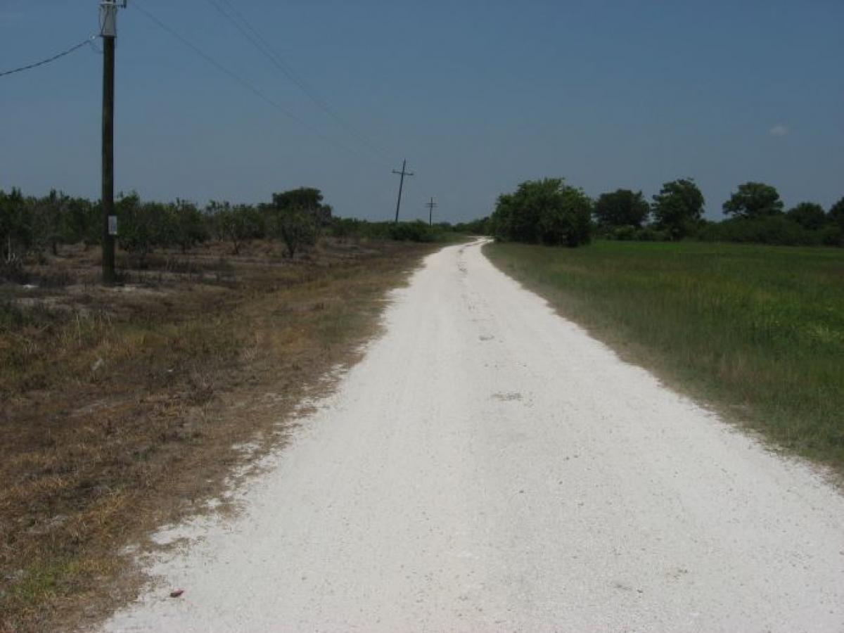 Picture of Residential Land For Sale in Punta Gorda, Florida, United States