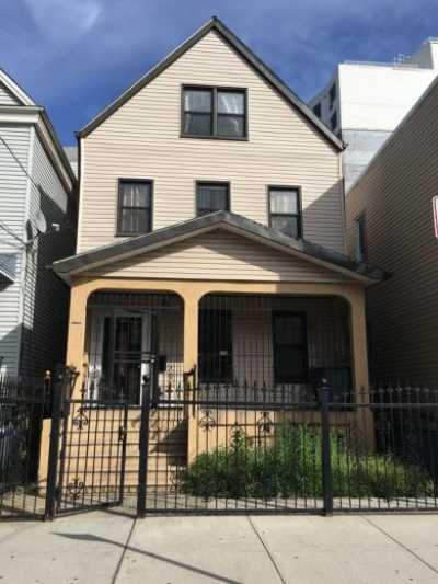 Home For Sale in Bronx, New York