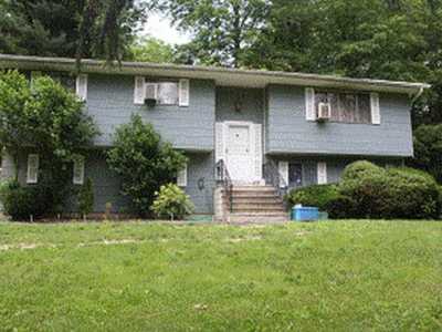 Home For Sale in Cortlandt, New York