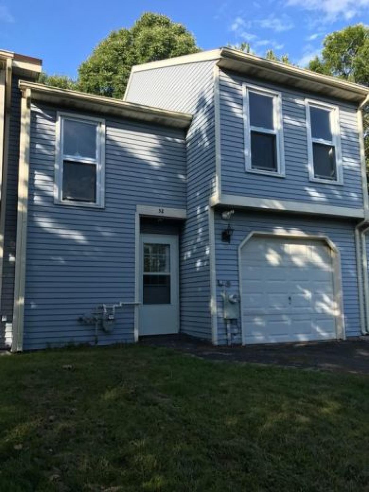 Picture of Townhome For Sale in Clifton Park, New York, United States