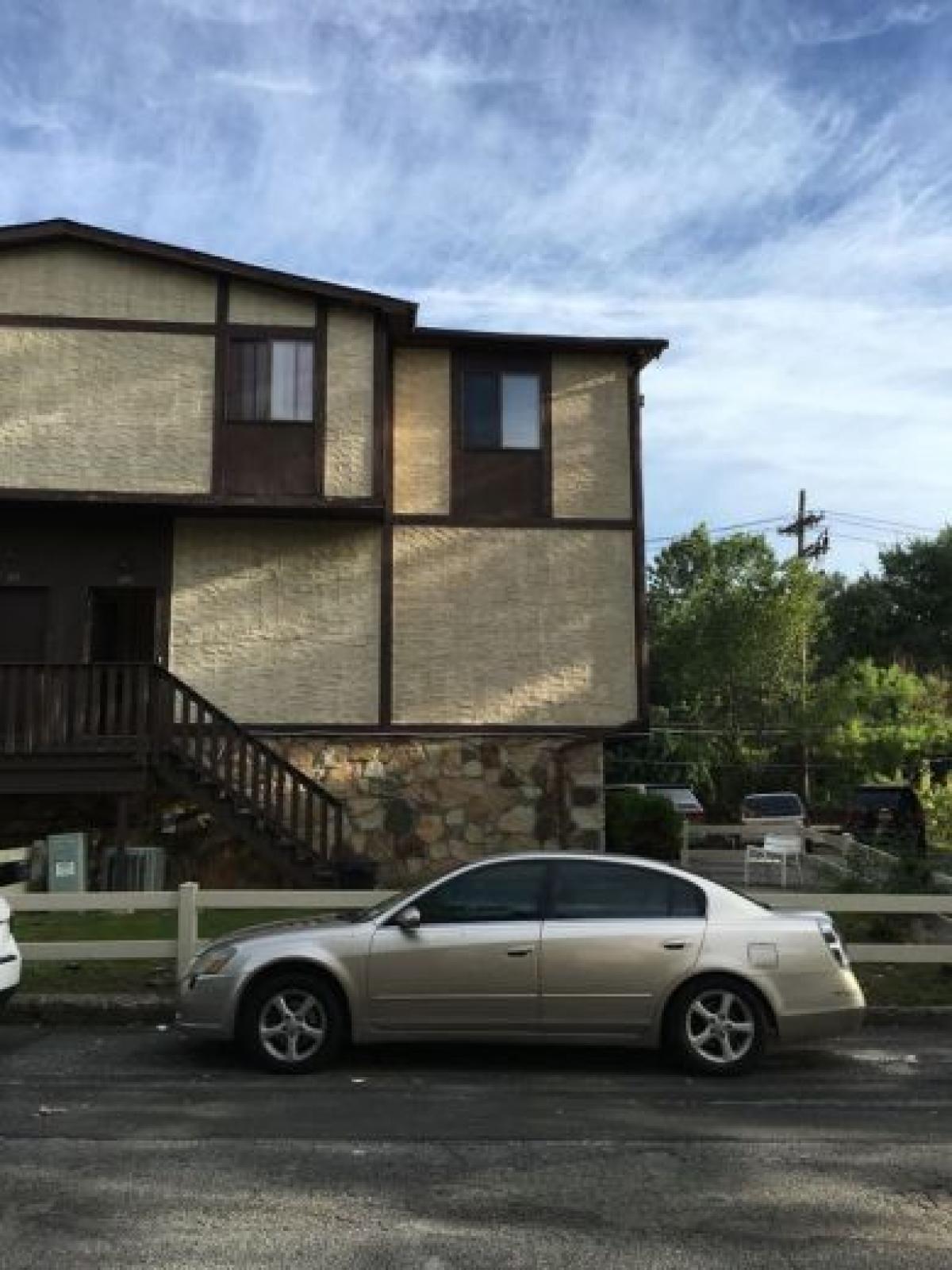 Picture of Home For Sale in Staten Island, New York, United States