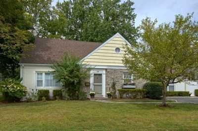 Home For Sale in Eastchester, New York